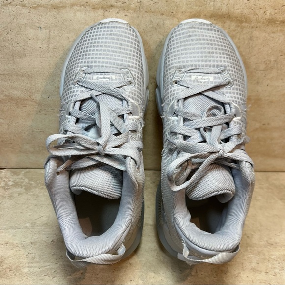 Nike LeBron Basketball Shoes main image 6